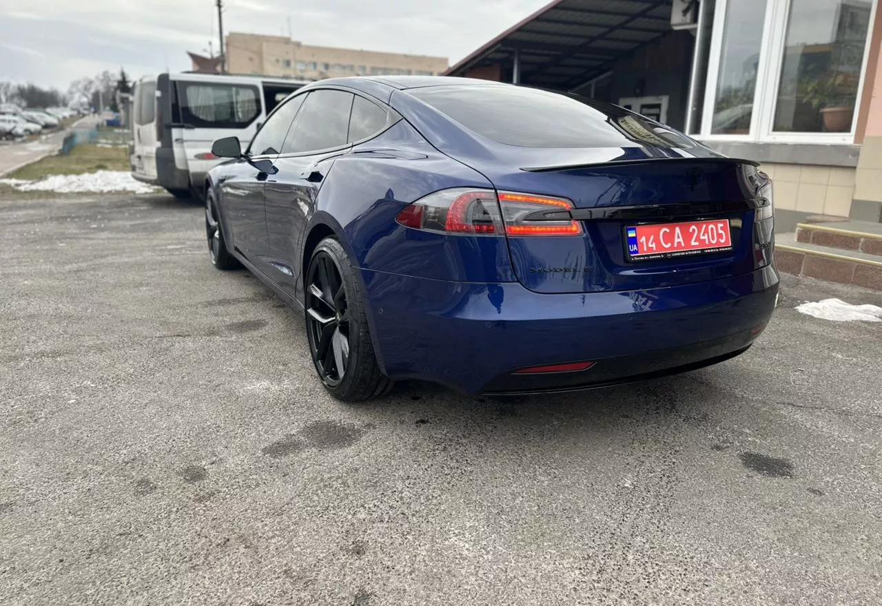 Tesla Model S  100 kWh 2018111