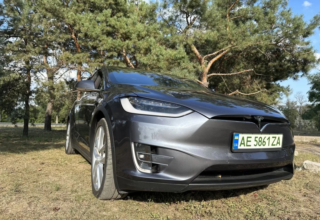 Tesla Model X  100 kWh 2020241