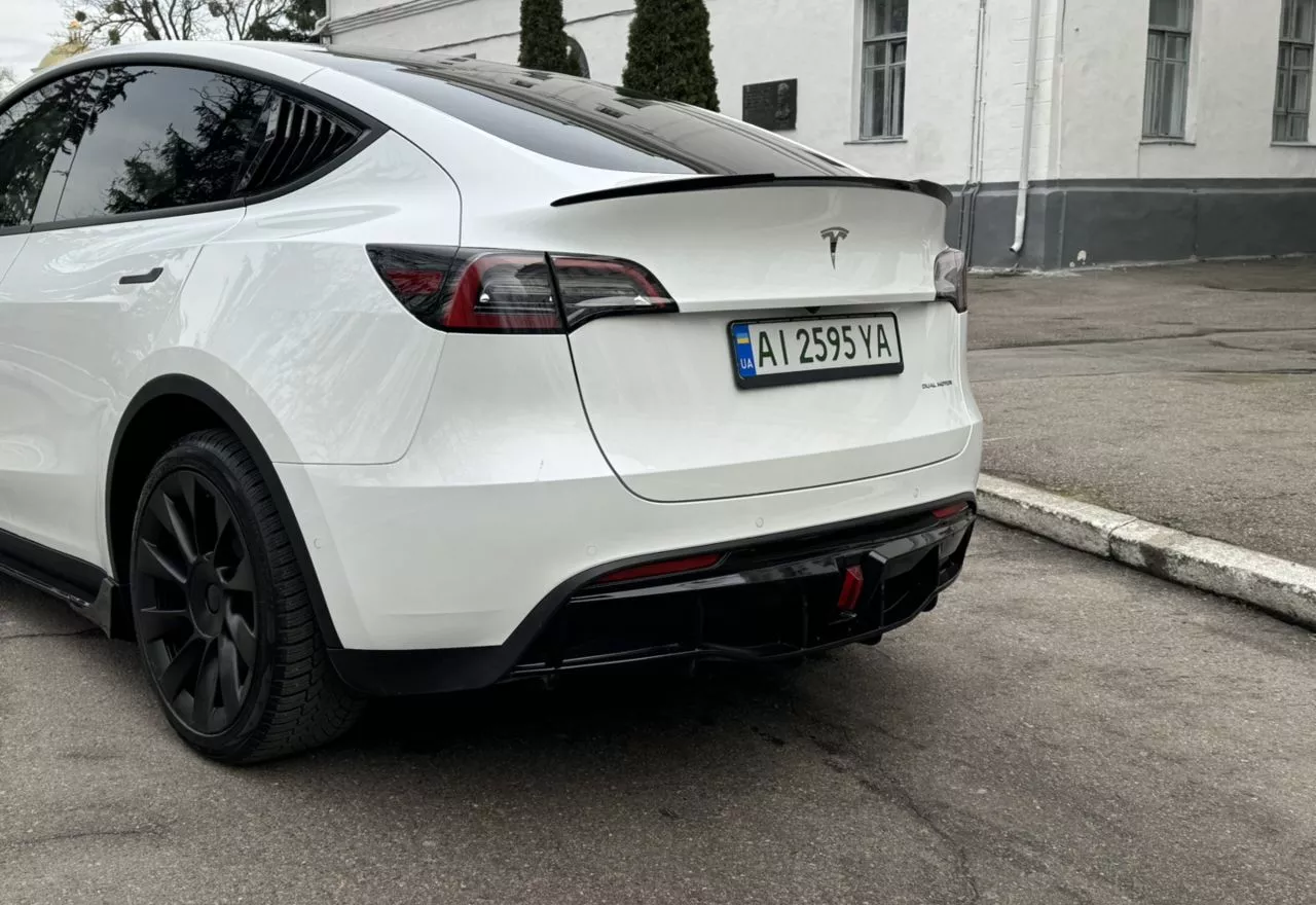 Tesla Model Y  82 kWh 202271