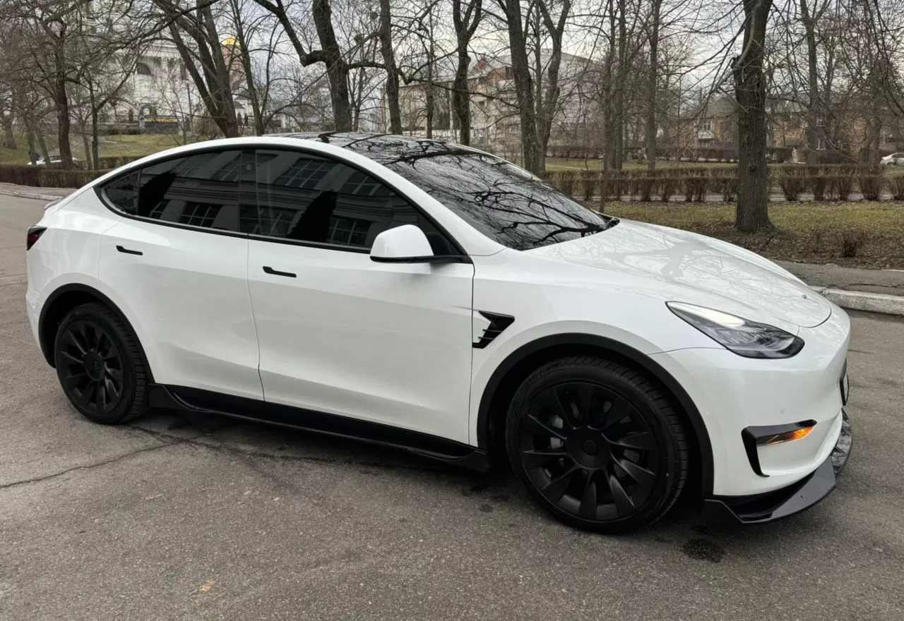 Tesla Model Y  82 kWh 202281