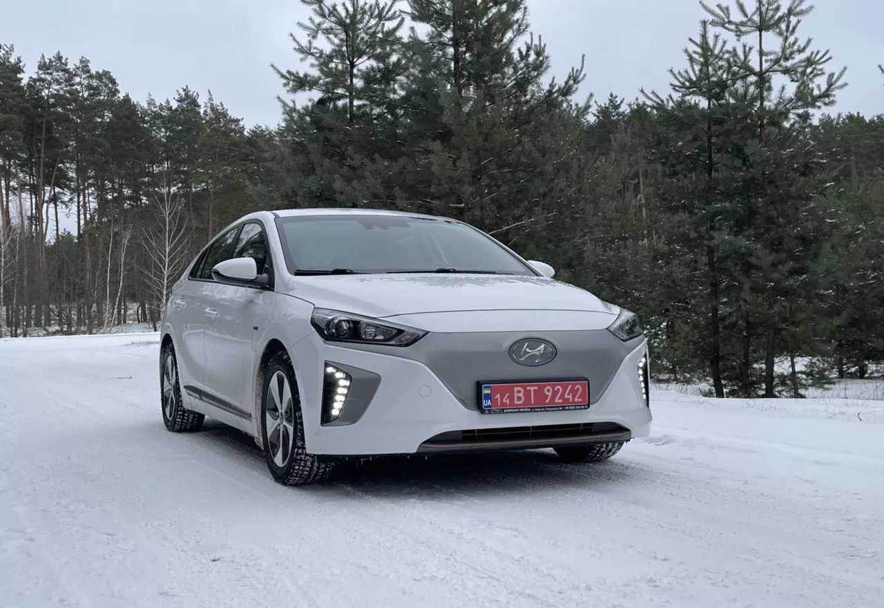 Hyundai Ioniq 