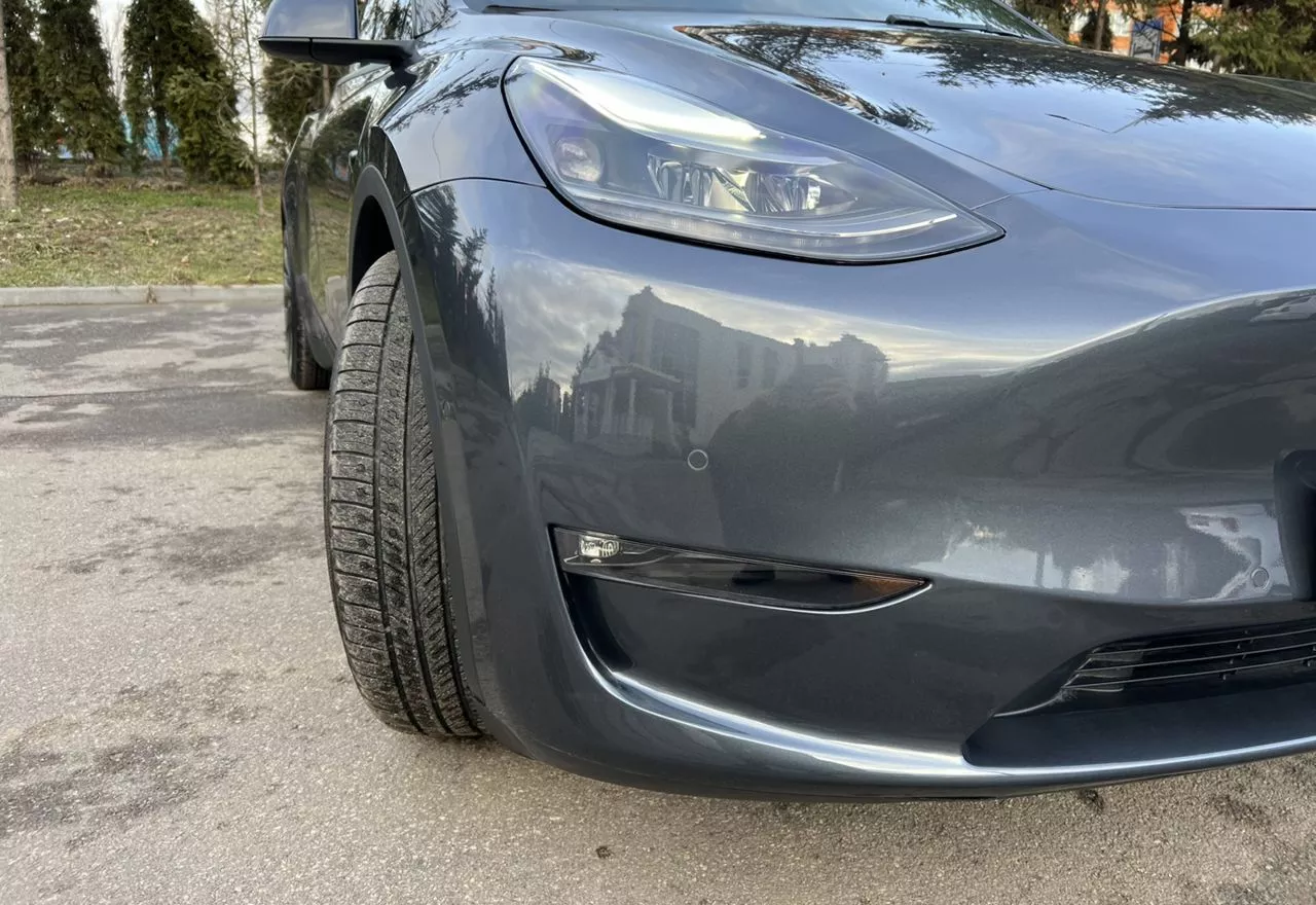 Tesla Model Y  2022211