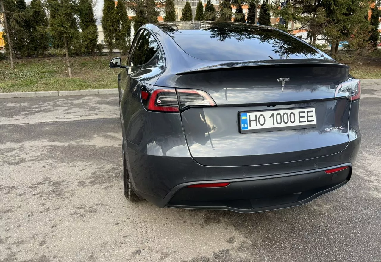 Tesla Model Y  2022271