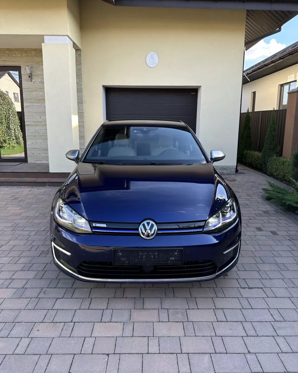 Volkswagen e-Golf 