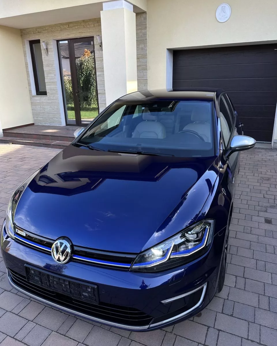 Volkswagen e-Golf  201751