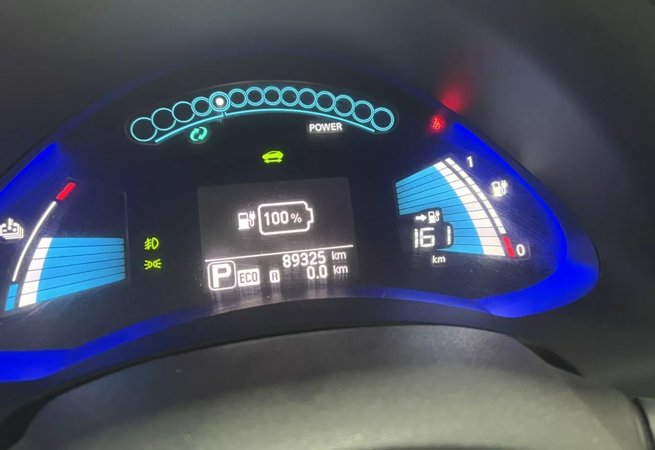 Nissan Leaf  24 kWh 2015201