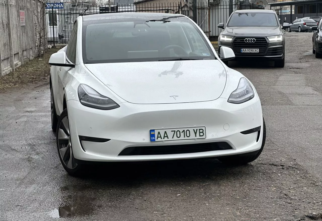 Tesla Model Y  80.5 kWh 202111