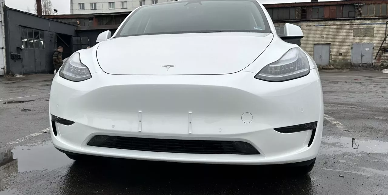 Tesla Model Y  80.5 kWh 202131