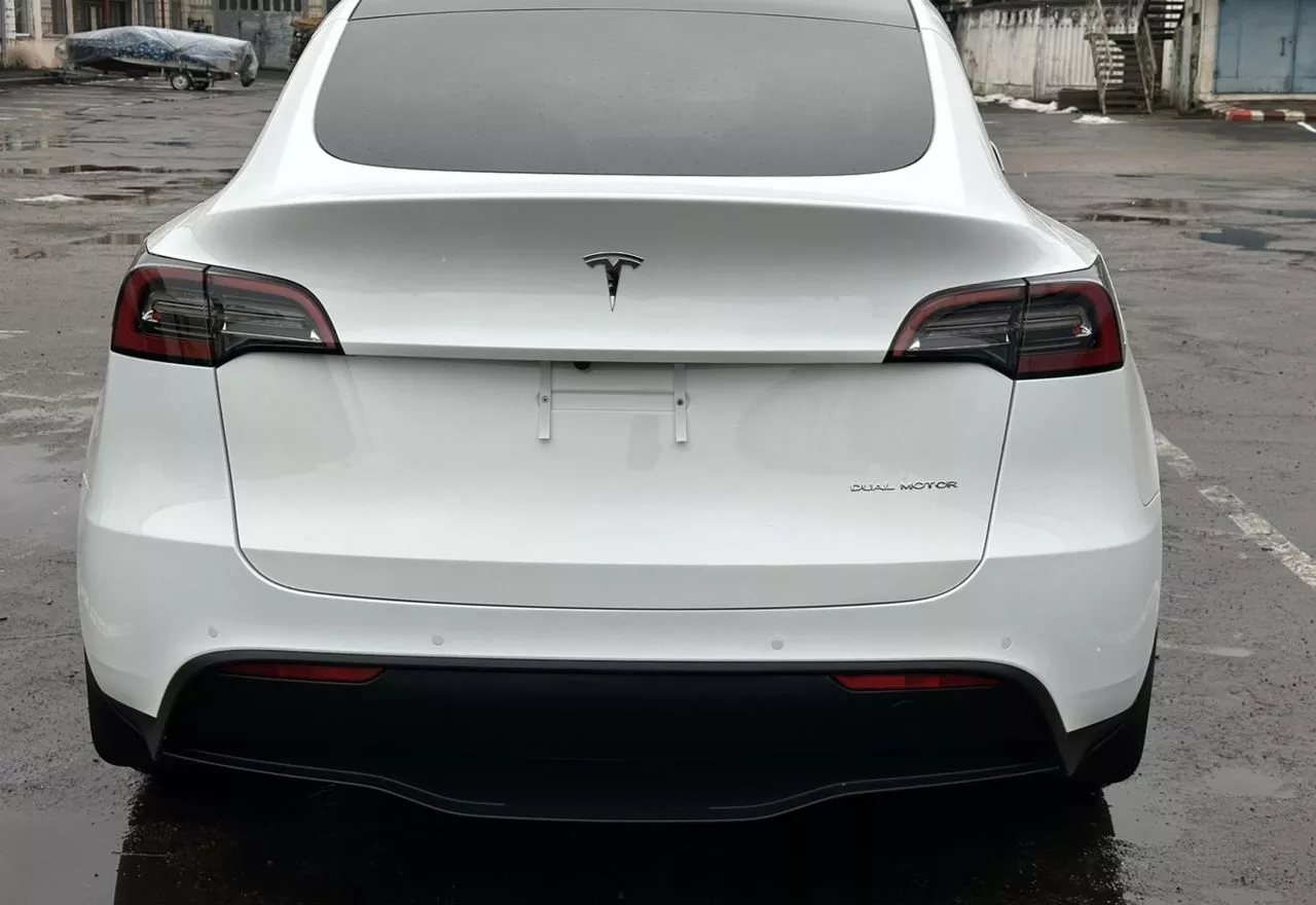 Tesla Model Y  80.5 kWh 202171