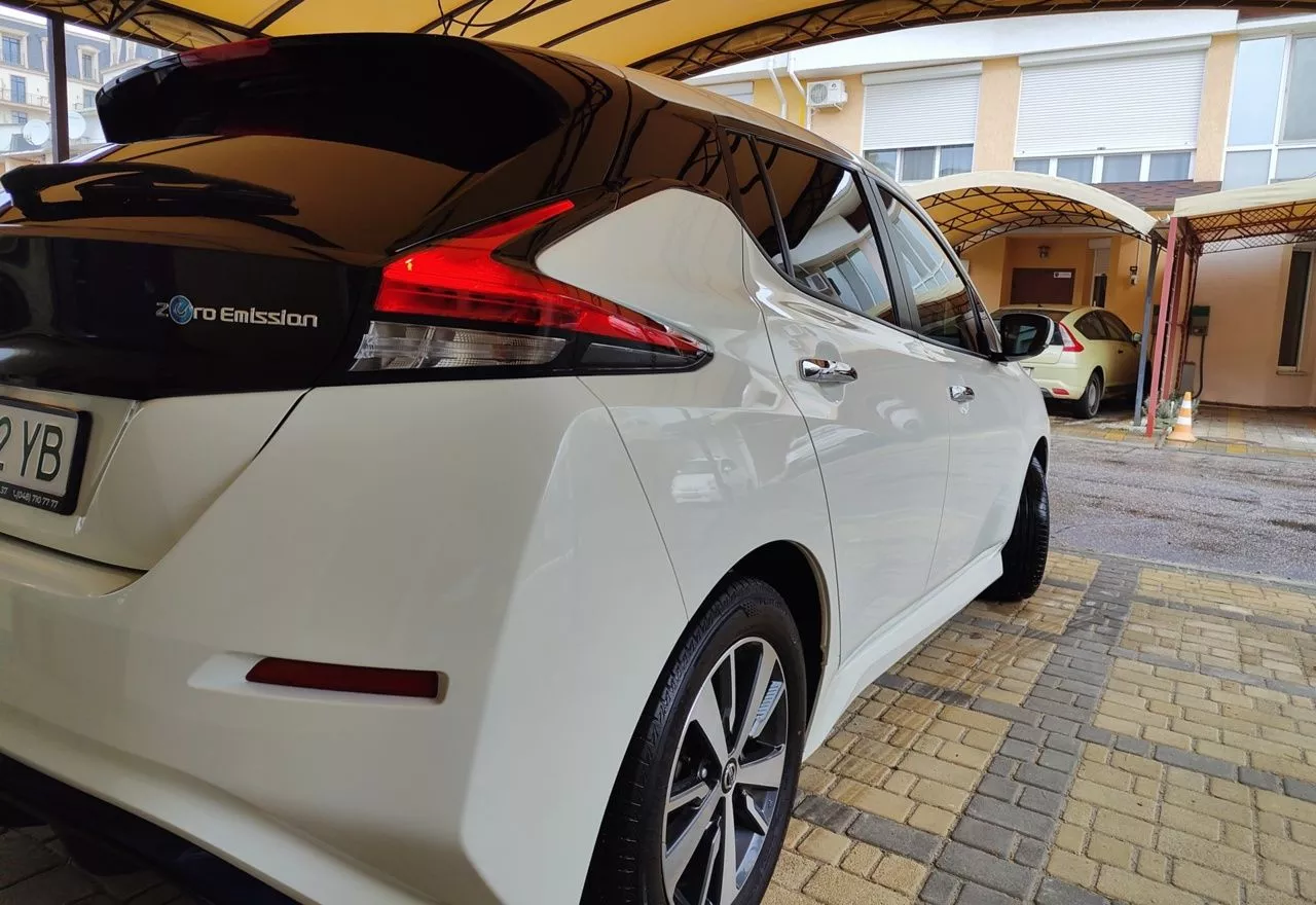 Nissan Leaf  40 kWh 2021111