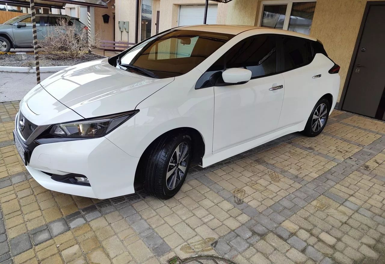 Nissan Leaf  40 kWh 2021121