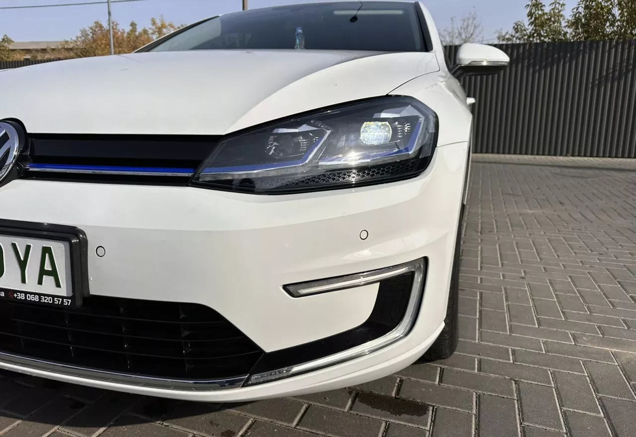 Volkswagen e-Golf  36 kWh 2017101