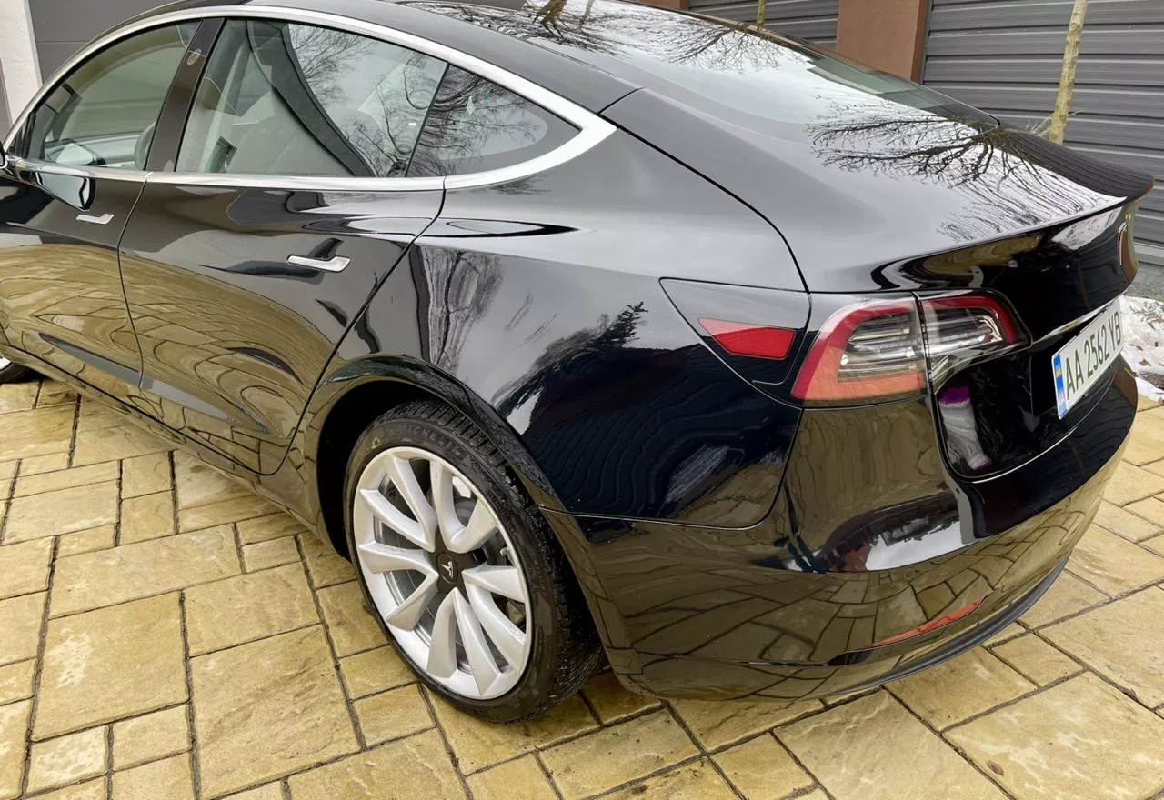 Tesla Model 3  60 kWh 201931