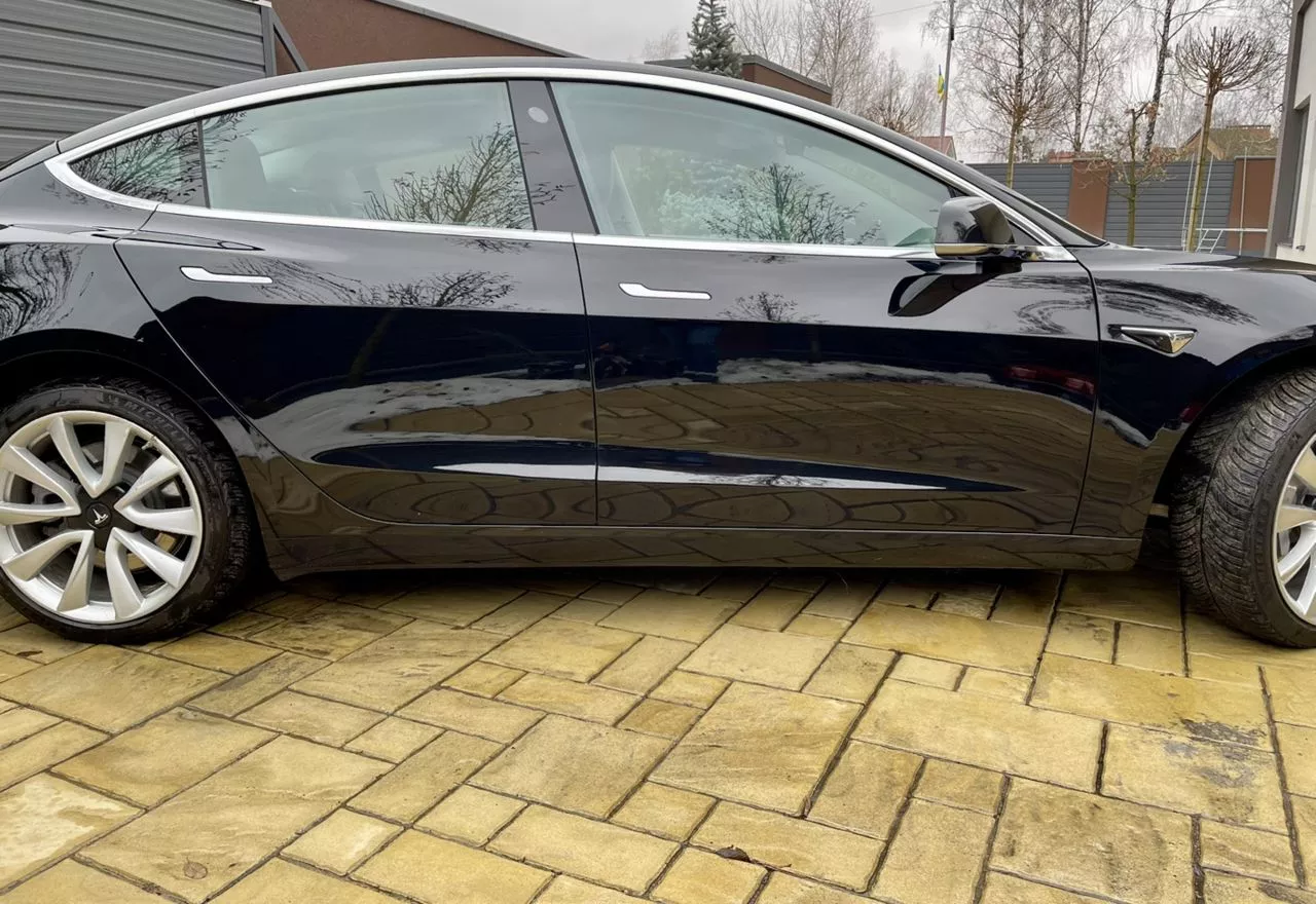 Tesla Model 3  60 kWh 201961