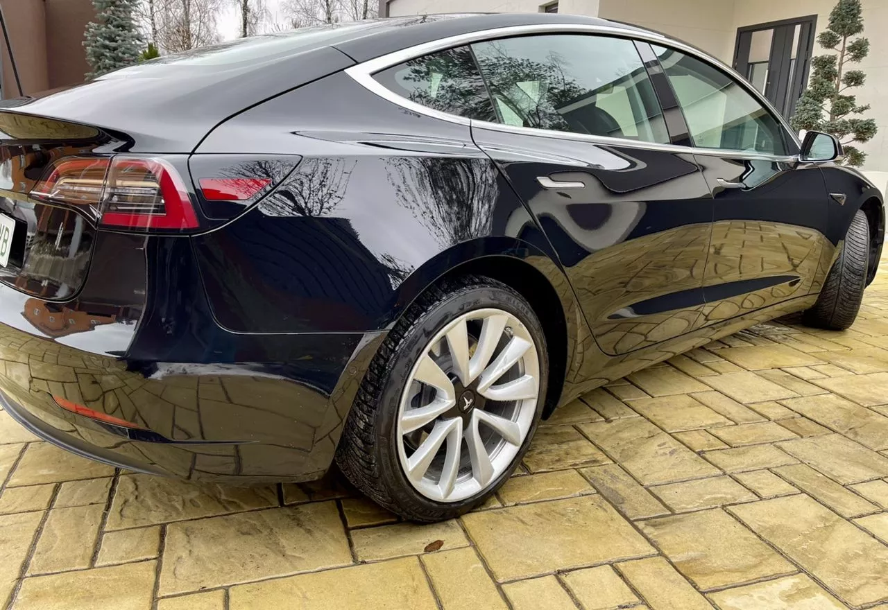 Tesla Model 3  60 kWh 201991