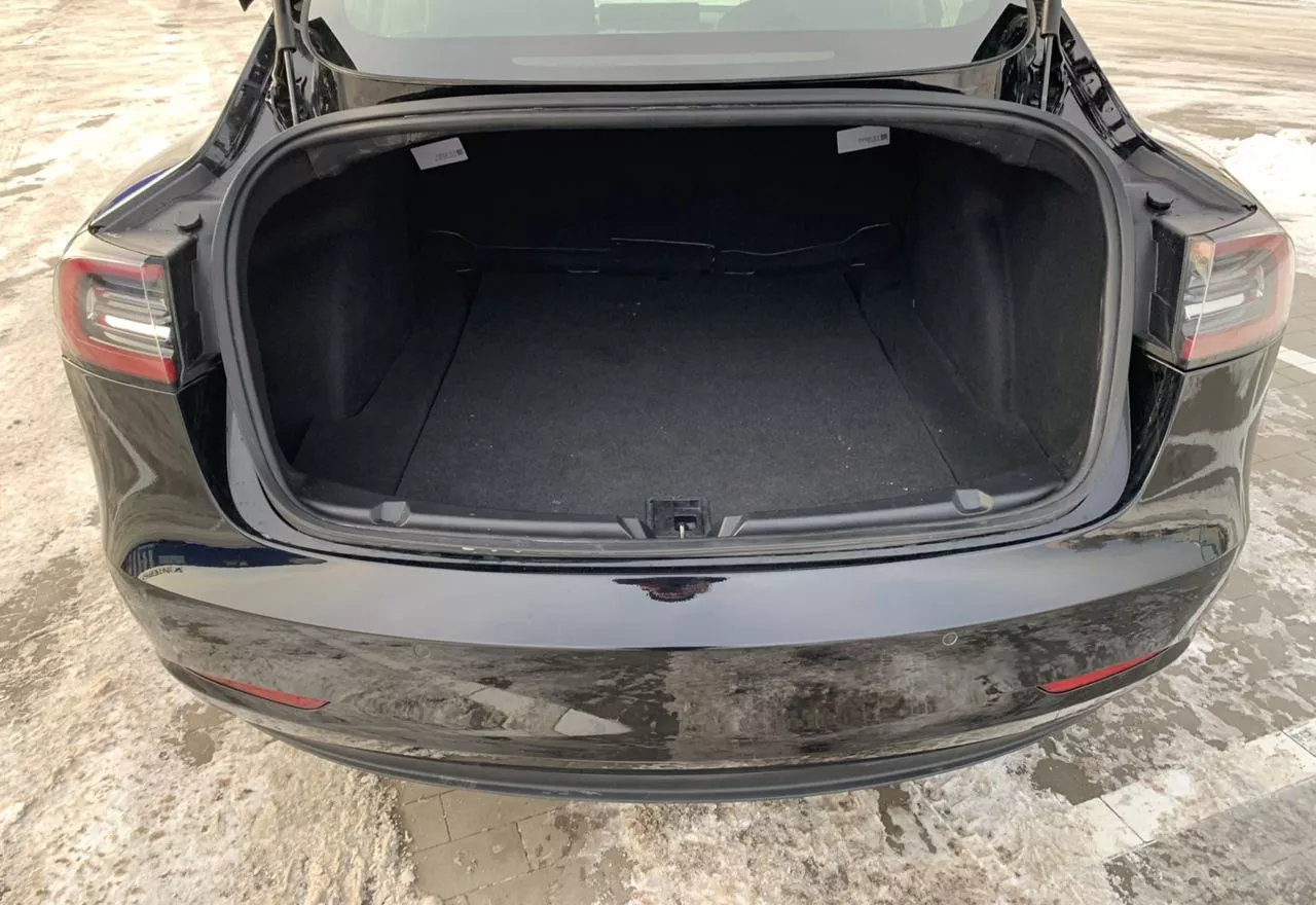 Tesla Model 3  75 kWh 2018151