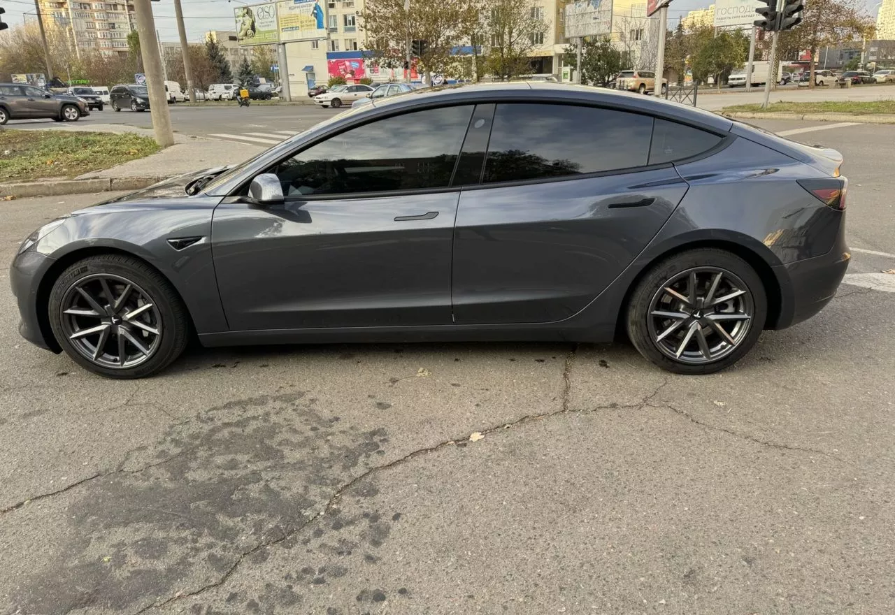 Tesla Model 3  80.5 kWh 202271