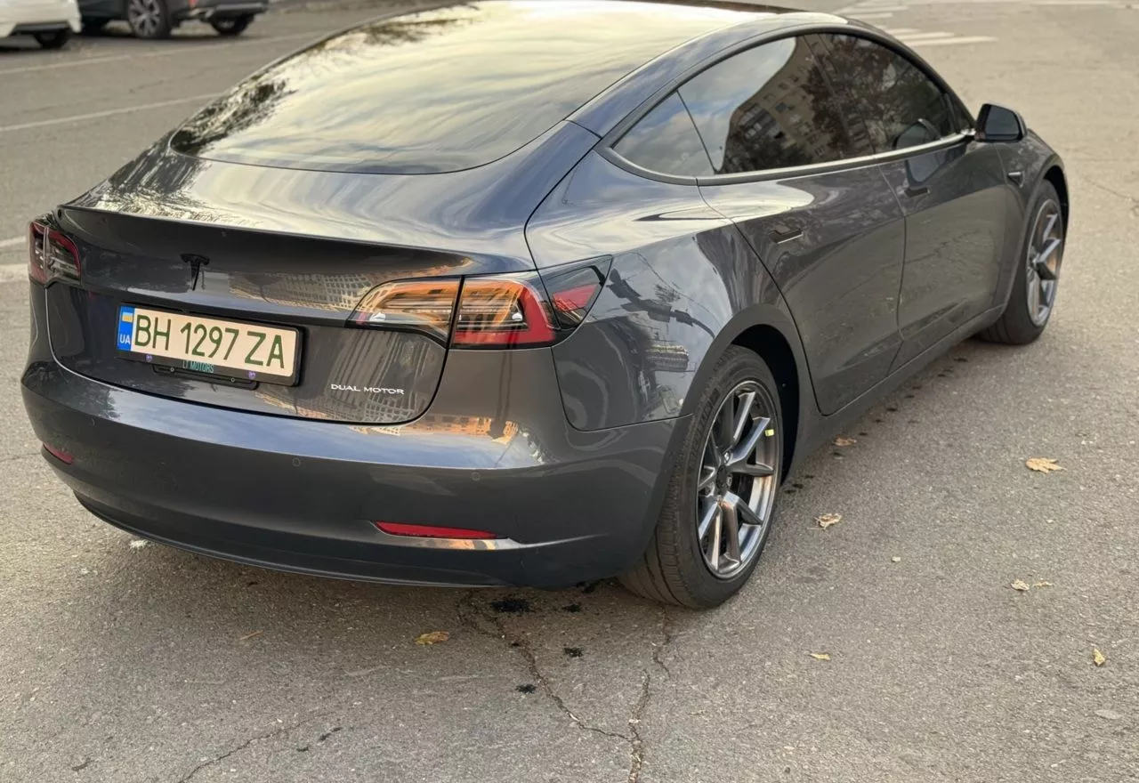 Tesla Model 3  80.5 kWh 2022101