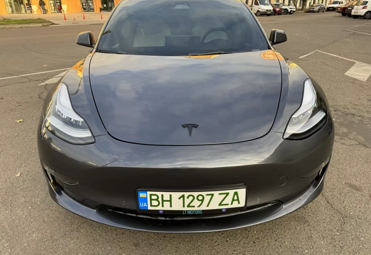 Tesla Model 3  80.5 kWh 2022131