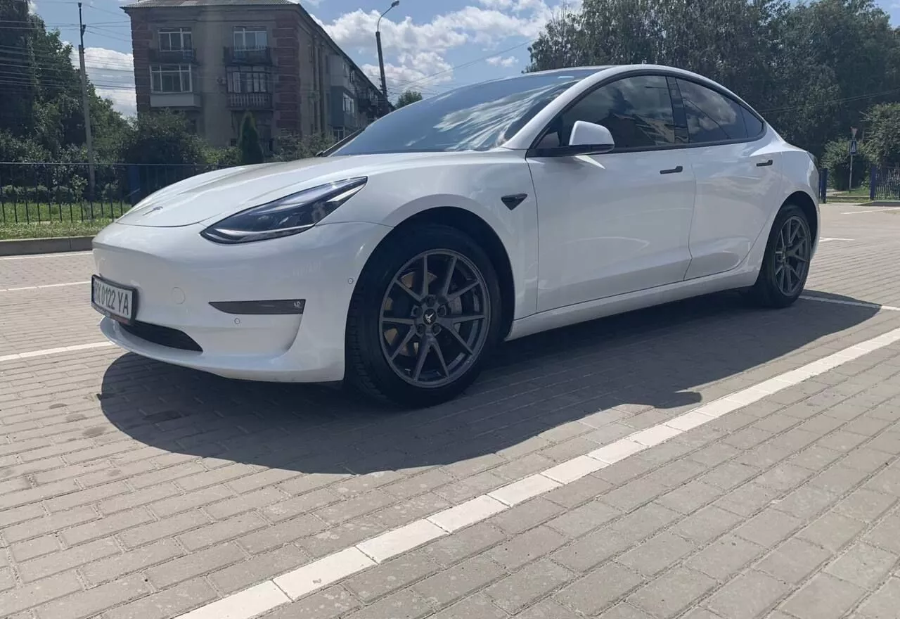 Tesla Model 3  80.5 kWh 202241