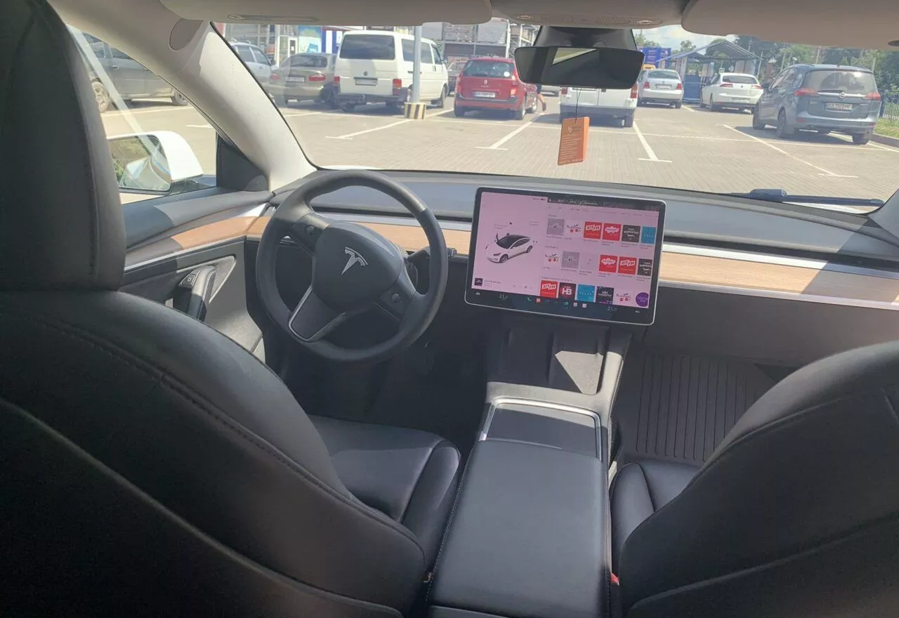 Tesla Model 3  80.5 kWh 202281