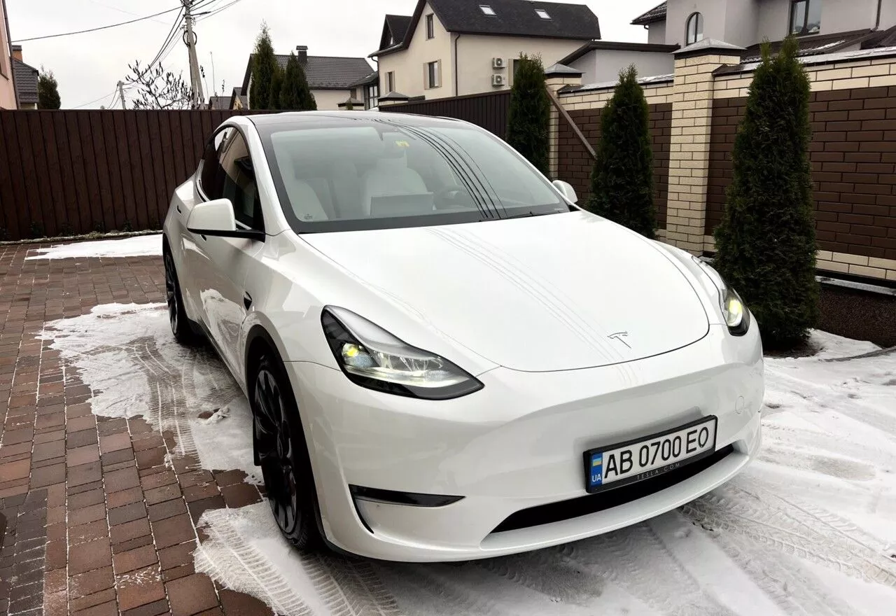 Tesla Model Y 