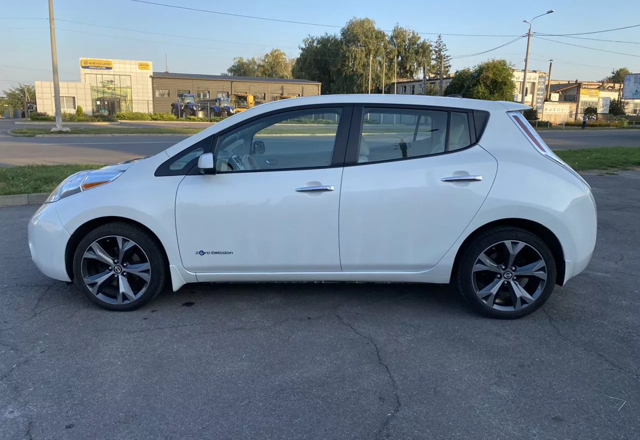 Nissan Leaf  24 kWh 201431