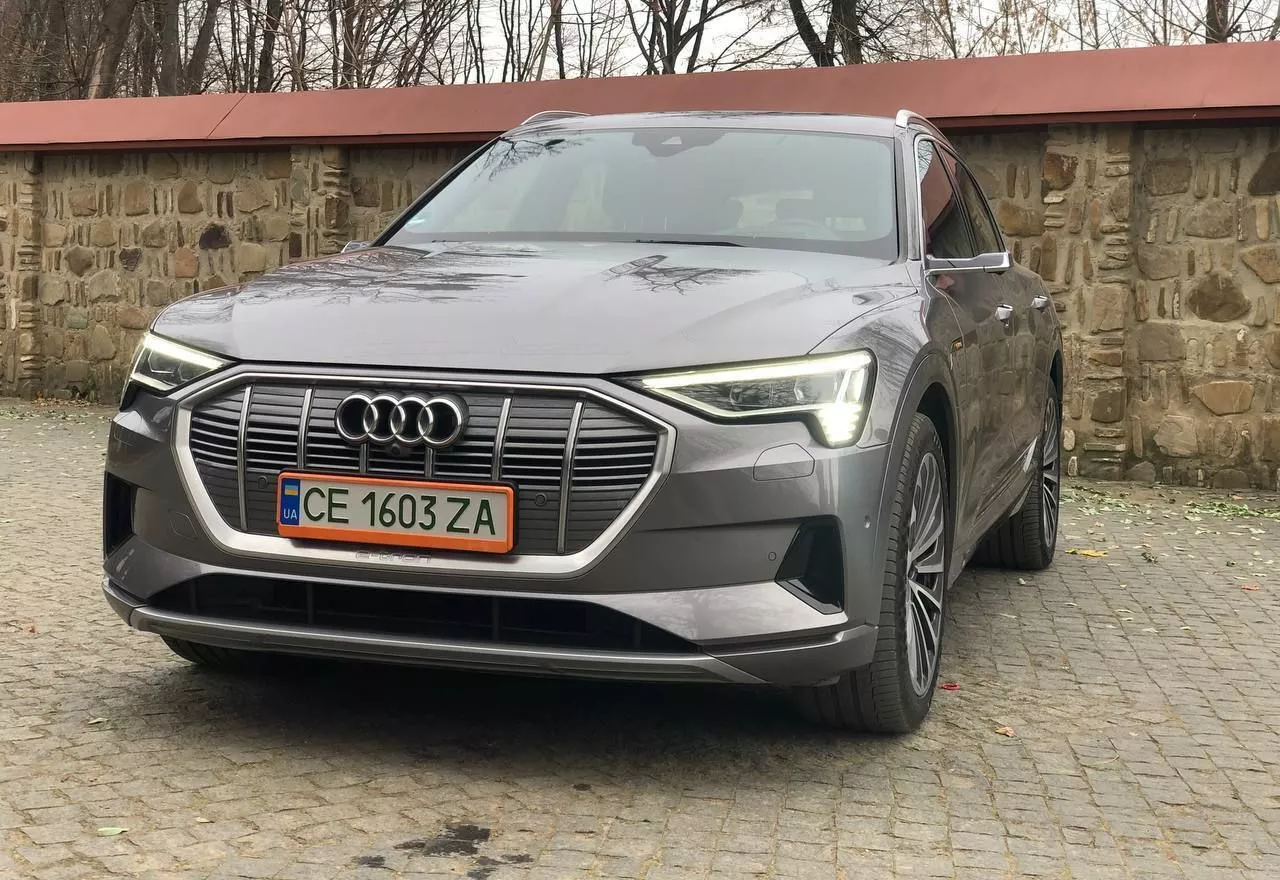 Audi E-tron  71 kWh 202011