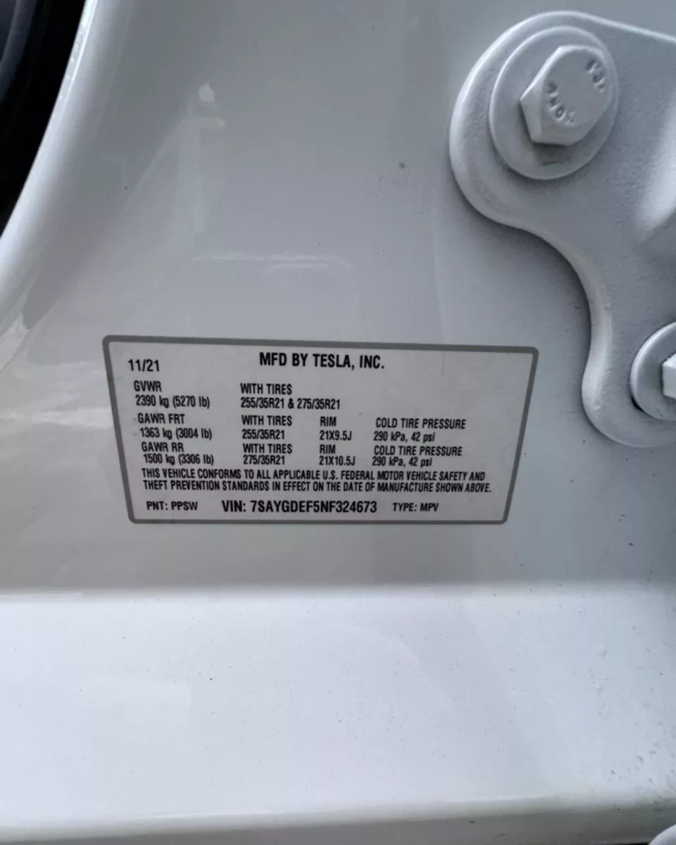 Tesla Model Y  82 kWh 2021261