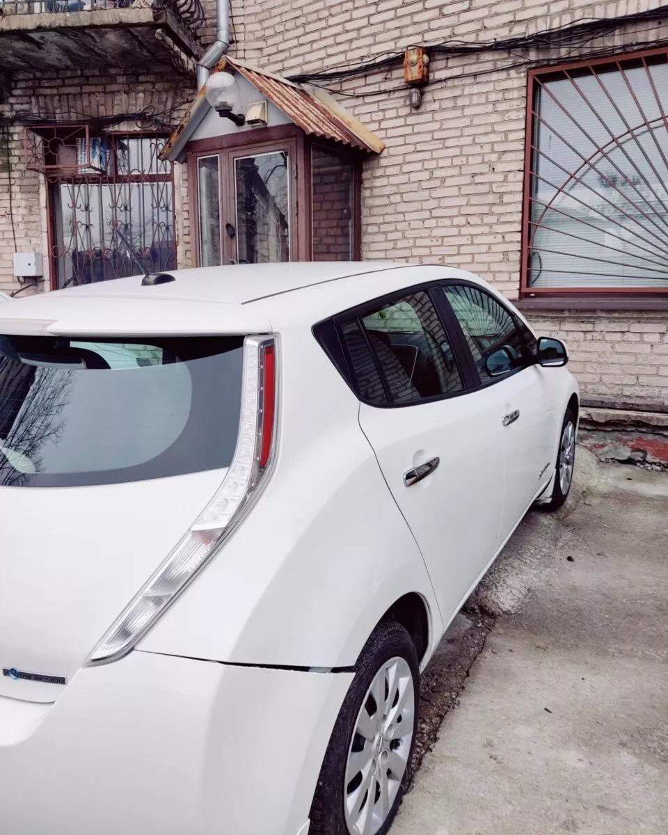 Nissan Leaf  30 kWh 201421