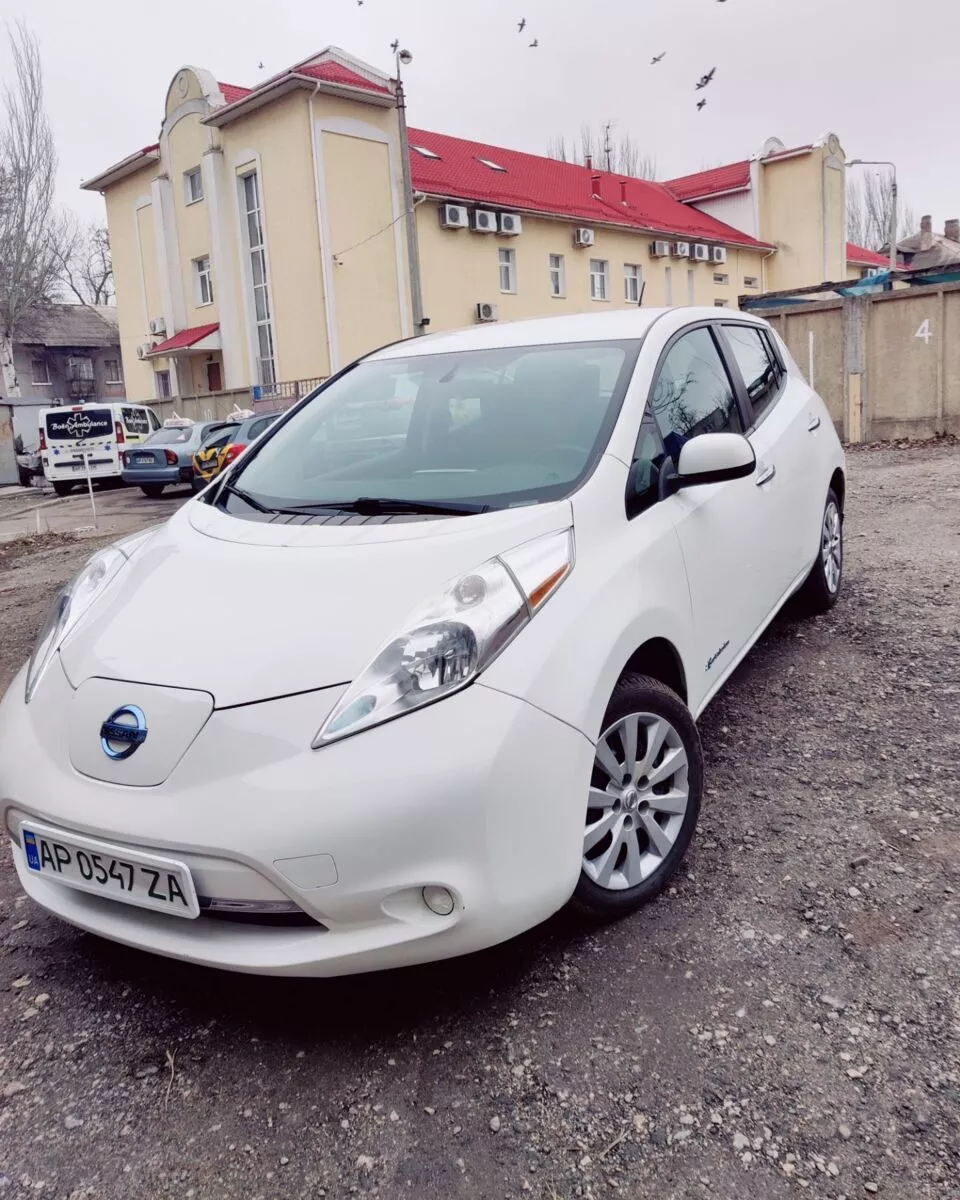 Nissan Leaf  30 kWh 201441