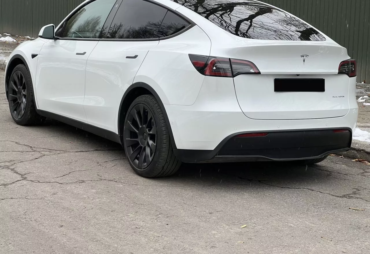 Tesla Model Y  82 kWh 202111