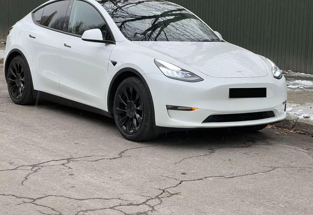 Tesla Model Y  82 kWh 202131