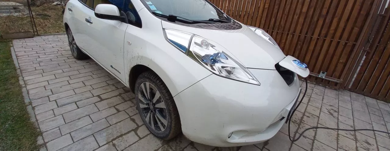 Nissan Leaf  30 kWh 201551