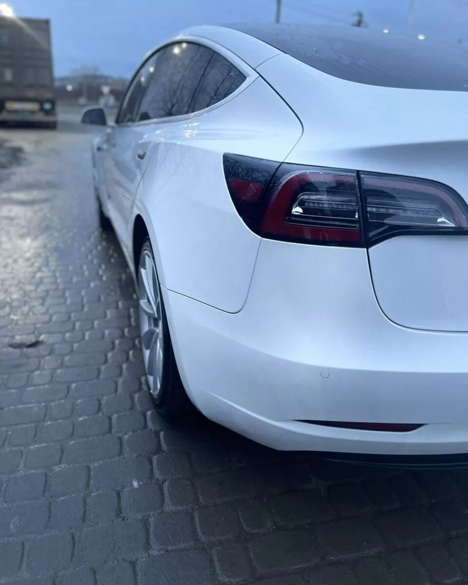 Tesla Model 3  55 kWh 202061