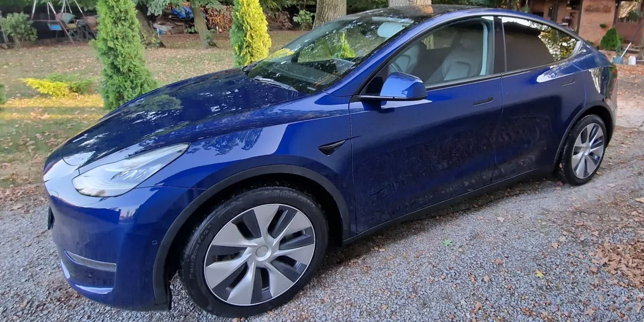 Tesla Model Y  75 kWh 202001