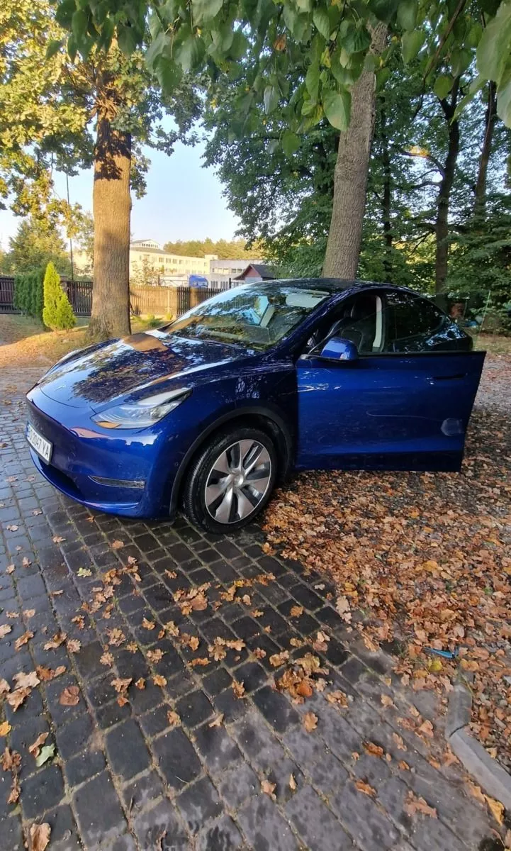 Tesla Model Y  75 kWh 202031