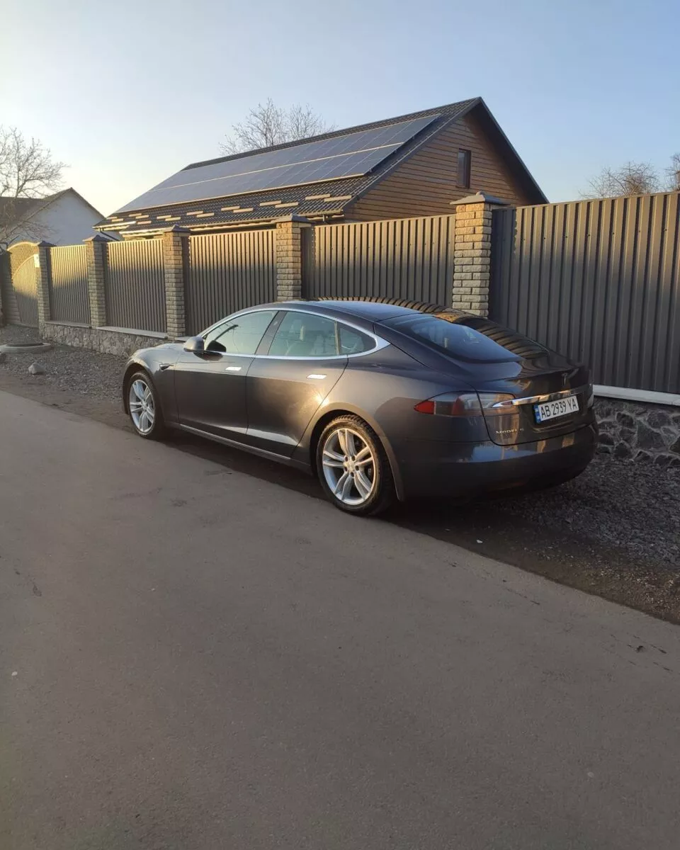 Tesla Model S  75 kWh 2016151