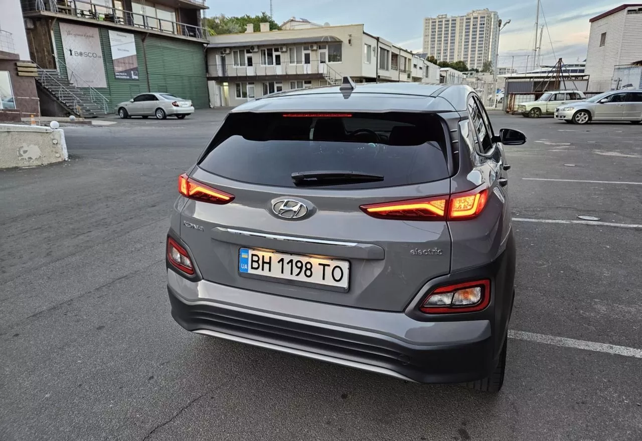 Hyundai Kona  64 kWh 201981