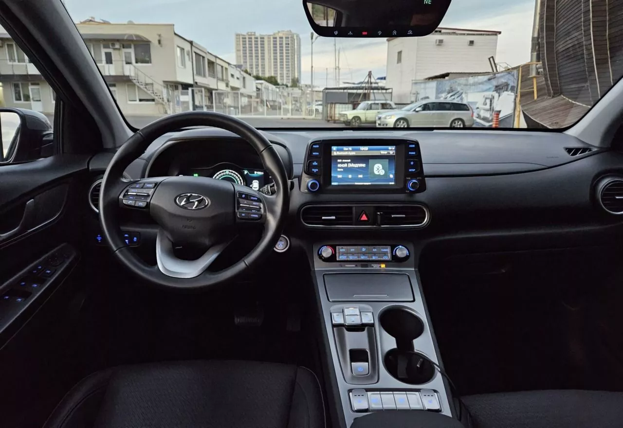 Hyundai Kona  64 kWh 2019111