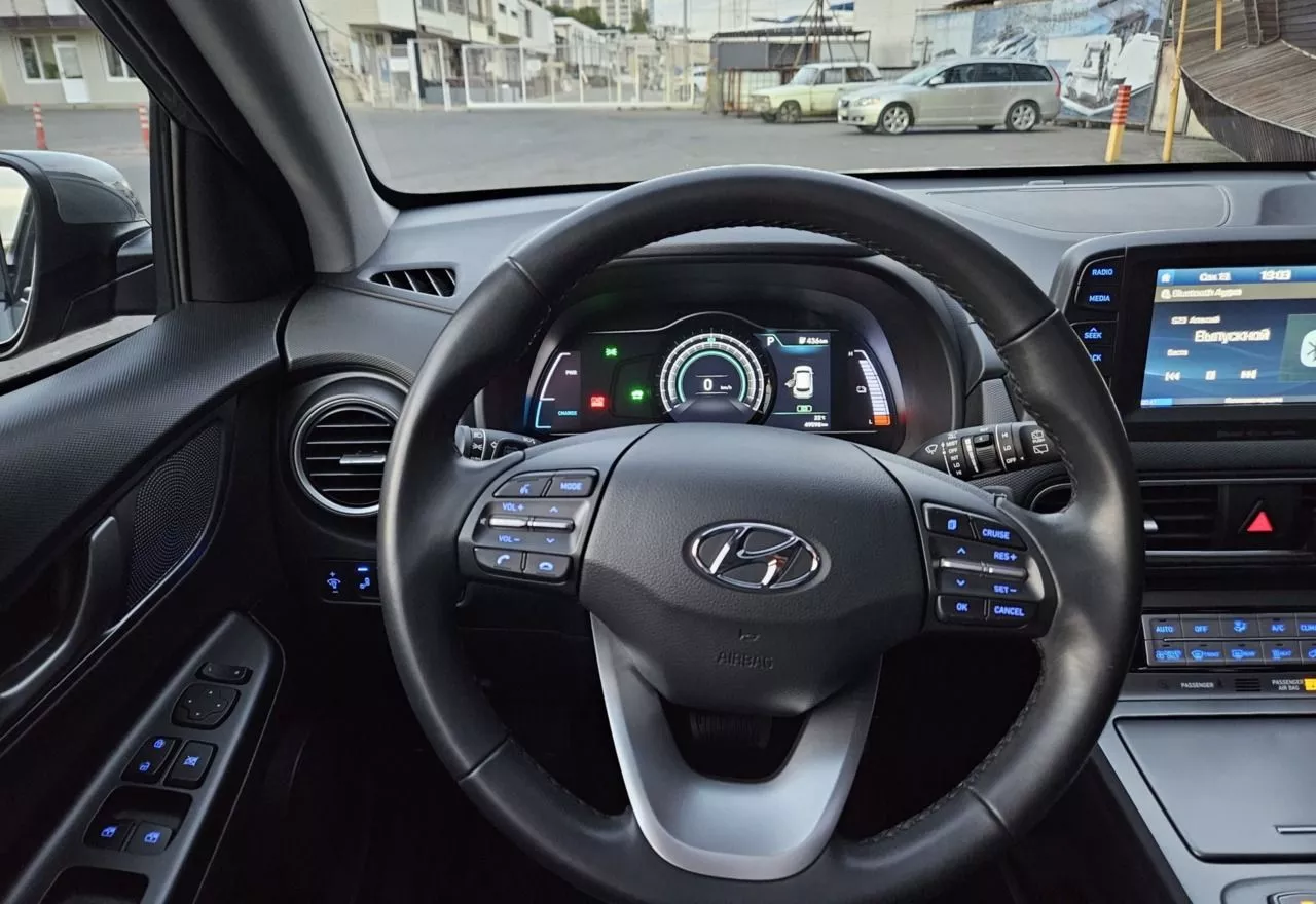 Hyundai Kona  64 kWh 2019131