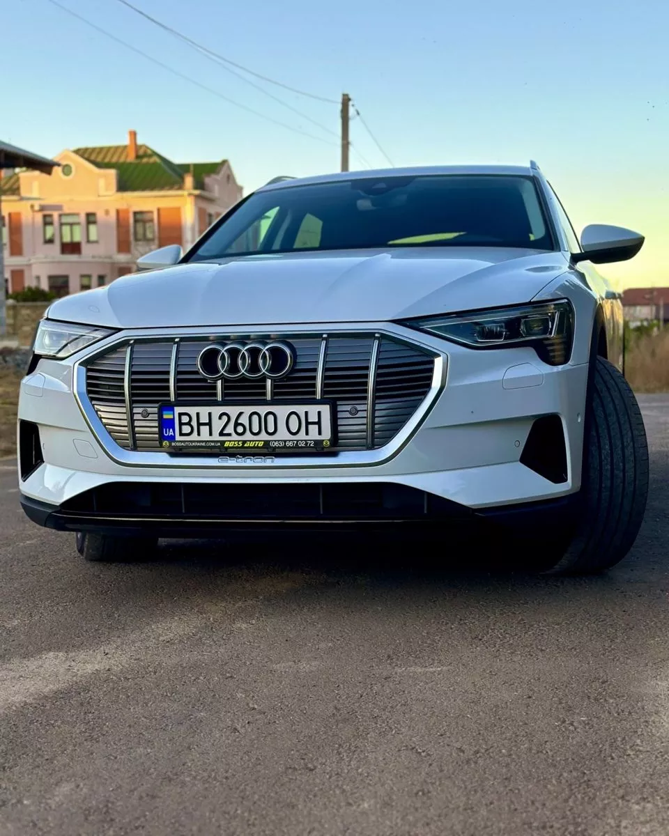 Audi E-tron  71 kWh 202021