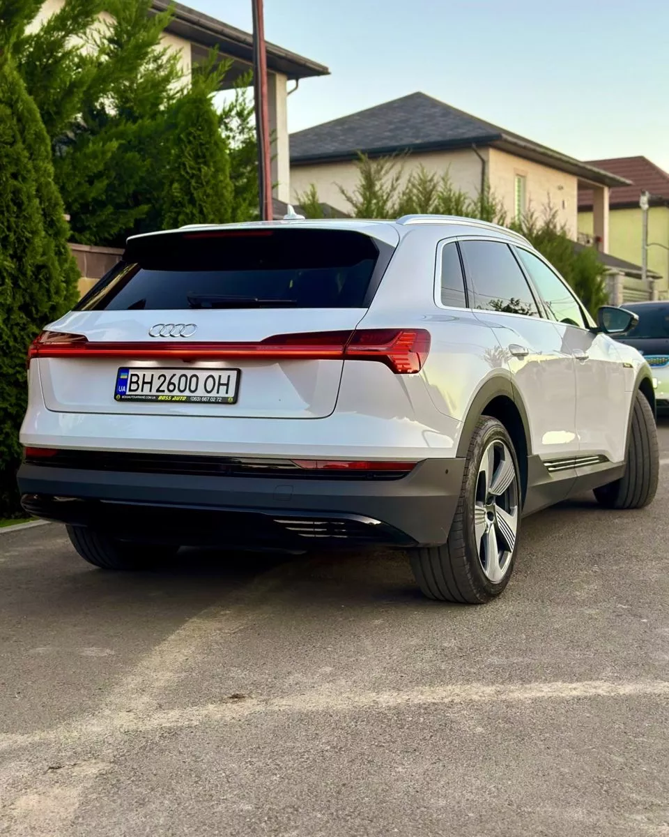 Audi E-tron  71 kWh 202041