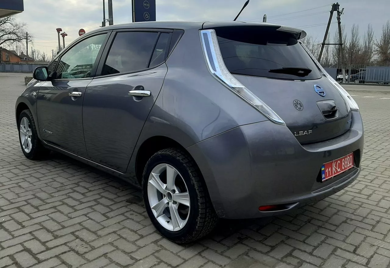 Nissan Leaf  24 kWh 2014111