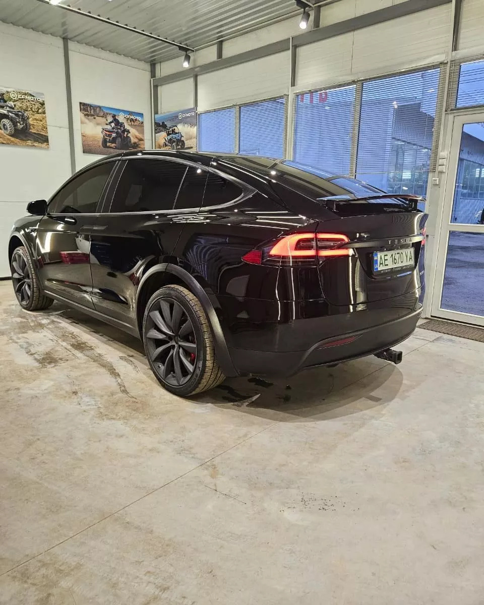 Tesla Model X  100 kWh 2019121