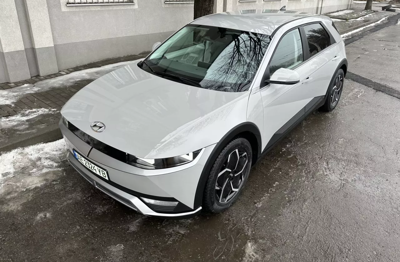 Hyundai Ioniq 5  77.4 kWh 202111