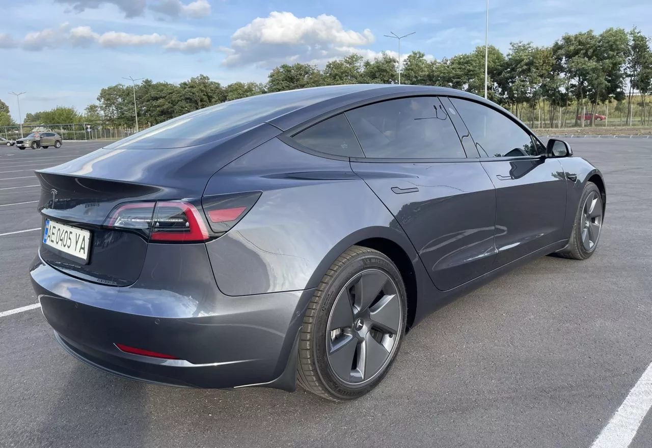 Tesla Model 3  202181