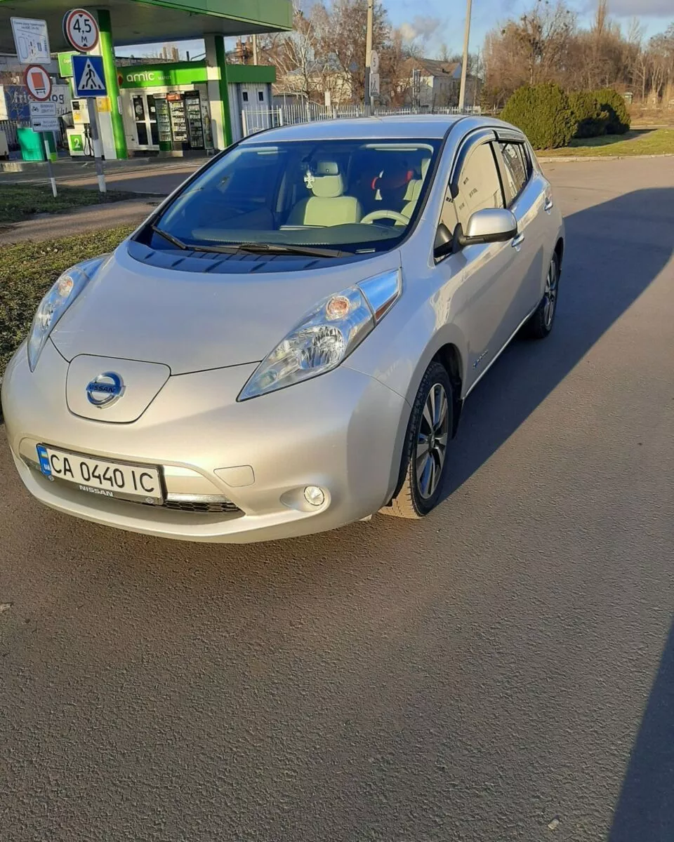 Nissan Leaf  24 kWh 201411