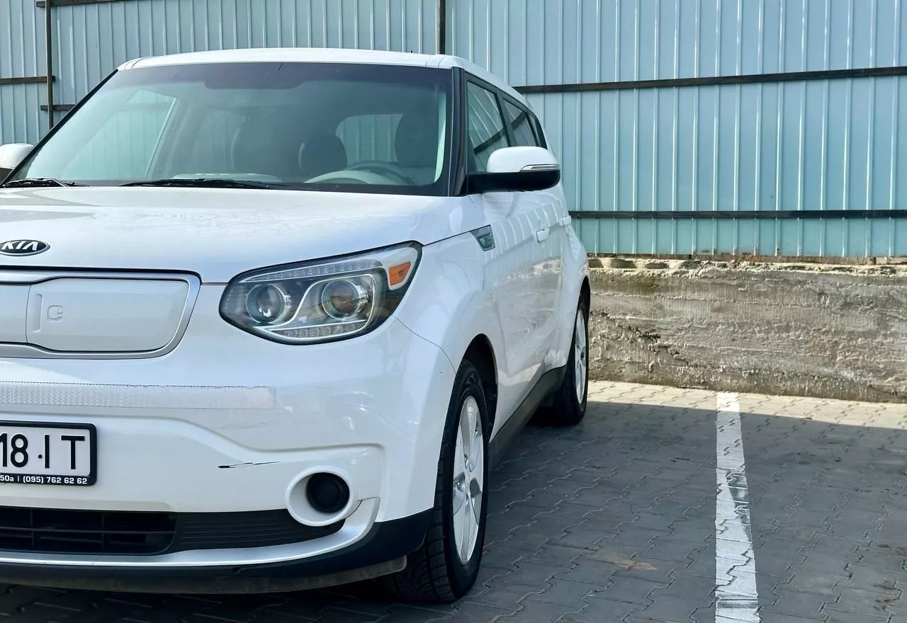 Kia Soul  42 kWh 201571