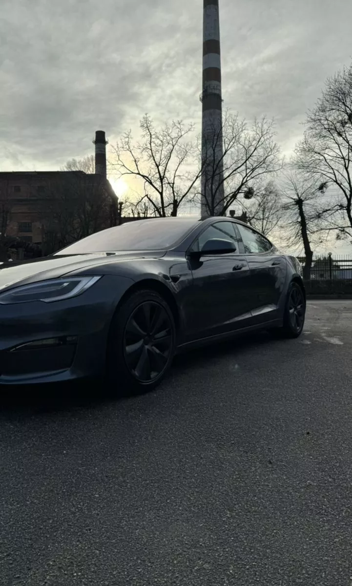 Tesla Model S  100 kWh 202141